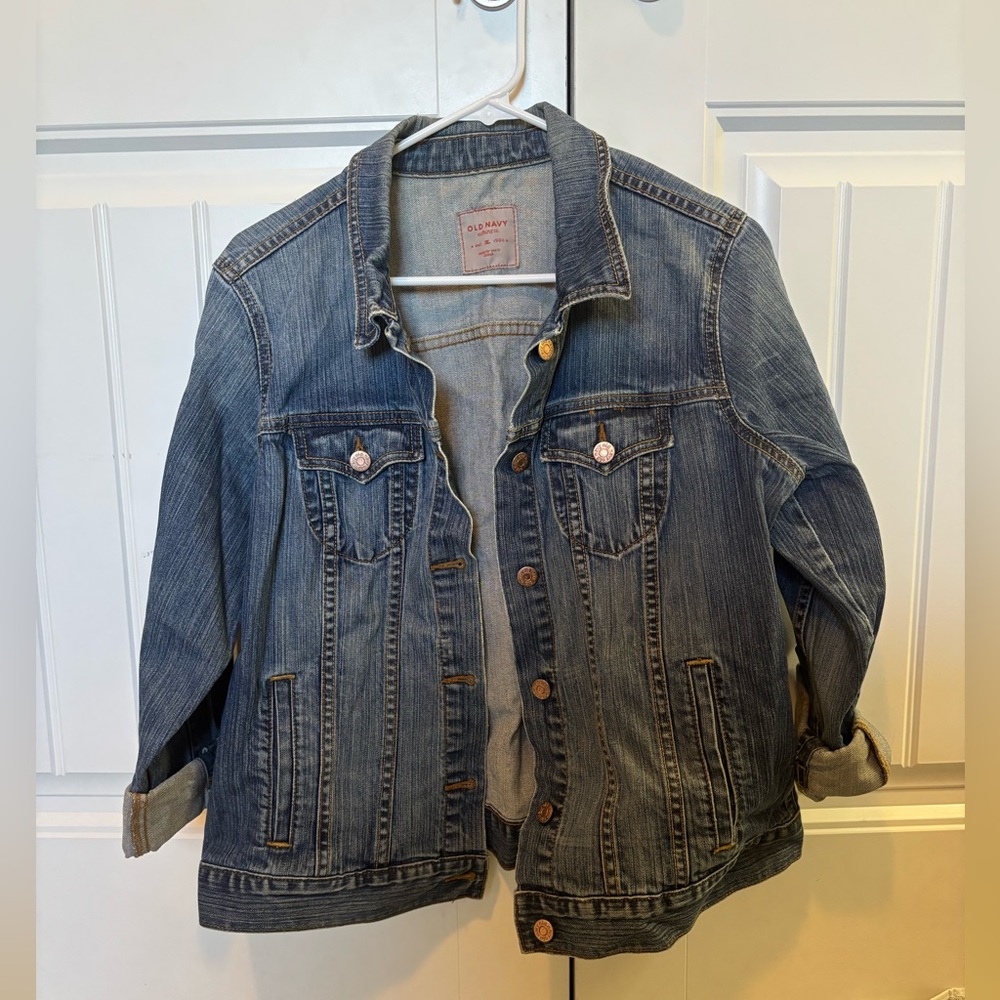 Old Navy Light Blue Denim Jacket - heavy duty